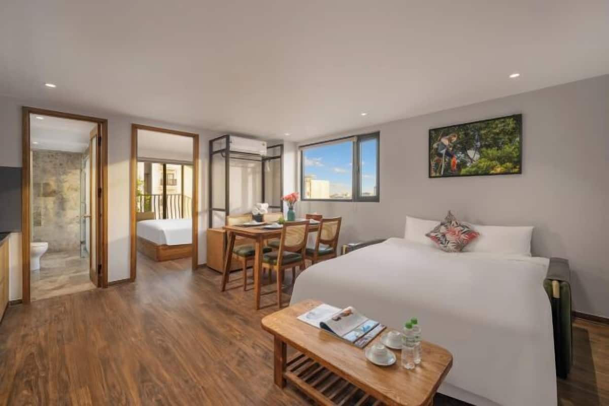 In-room safe, desk, laptop workspace, blackout drapes