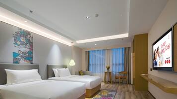 Laptop workspace, free WiFi