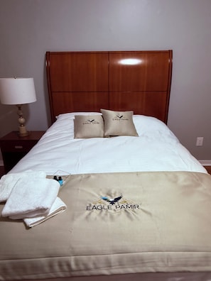 WiFi, bed sheets