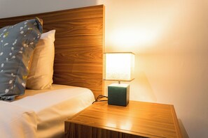 Habitación Confort | Escritorio y wifi gratis 