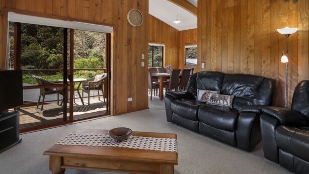 Unclassified image, 1 of 18, button - Peaceful Oasis in the heart of Tapu (Tapu)