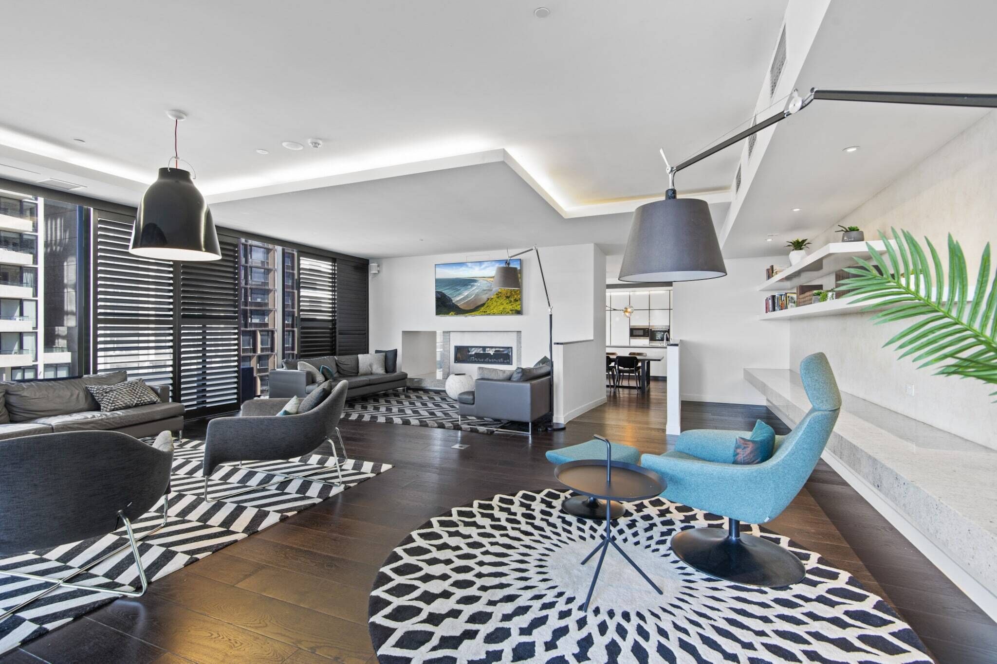 TV connectée, espaces bureaux