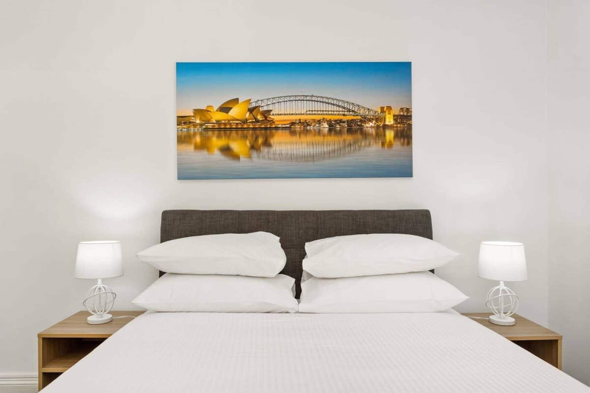 2 chambres, bureau, fer et planche à repasser, accès Internet