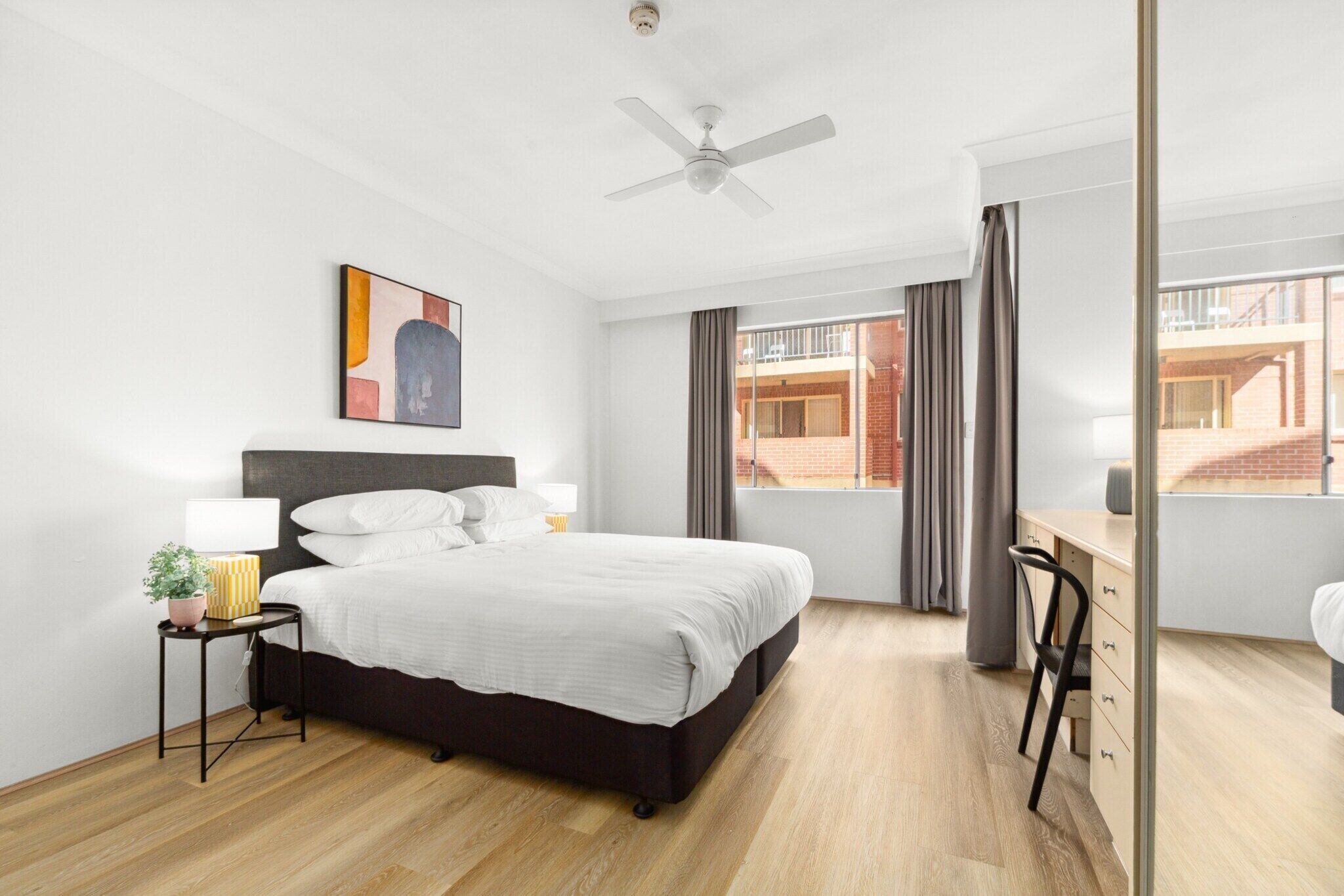 2 bedrooms, desk, iron/ironing board, Internet