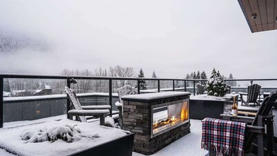 Revelstoke - Revel And Rest-New condo!