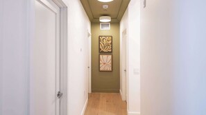 Interior - Revelstoke - Revel And Rest (Revelstoke)