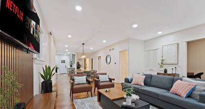 New Elmhurst Gem|Sleeps 10|Game Room|Near City Ctr