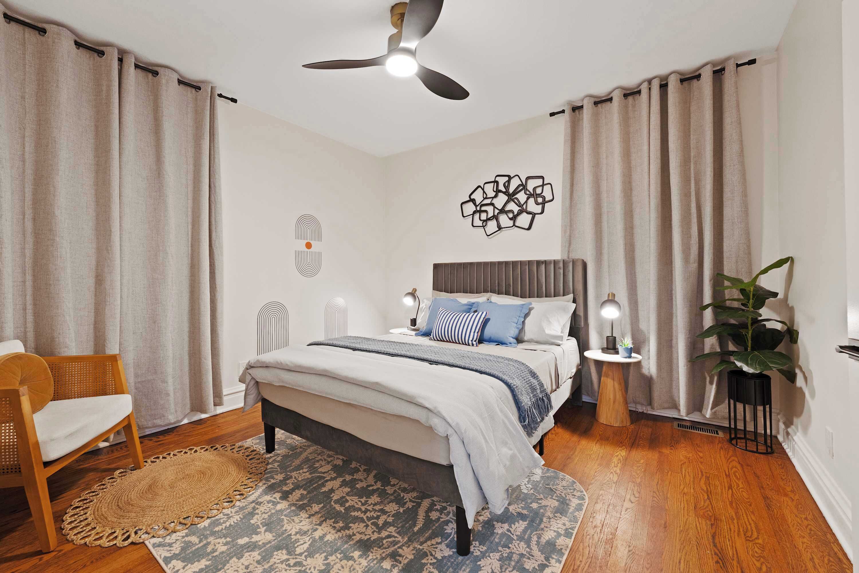 Una scrivania, ferro/asse da stiro, Wi-Fi, lenzuola