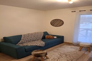 Smart TV - Alpine Nook in the Heart of Allos (Allos)