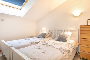 3 bedrooms - Stay, Steps from the Slopes (Morillon)