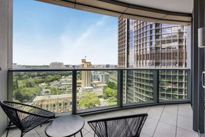 Interior - Modern City Escape with Pool Access and Views (Brisbane City)
