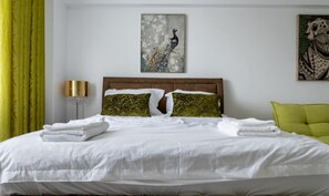 Superior Apartment, Balcony, City View - Colour Studios (Iași)