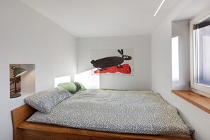 Fer et planche à repasser, Wi-Fi, draps fournis