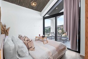 Geluiddichte muren, reisbedje, gratis wifi, beddengoed