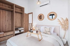 Lit parapluie, Wi-Fi gratuit, draps fournis