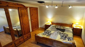 Bügeleisen/Bügelbrett, kostenloses WLAN