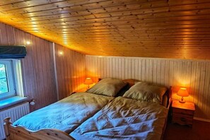 5 bedrooms, iron/ironing board, free WiFi - Farmhouse for arrival (Tackesdorf Kreis Rendsburg-Eckernförde)