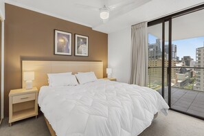 1 bedroom, Internet, bed sheets - Stylish Brisbane Stay with Pool and Gym Access (Brisbane City)
