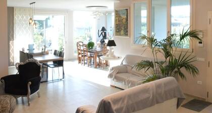 Wonderful private villa for 6 guests with WIFI, A/C, TV and patio