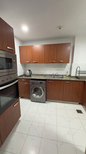 Private kitchen - Margalla View Signature Suite (Islamabad)