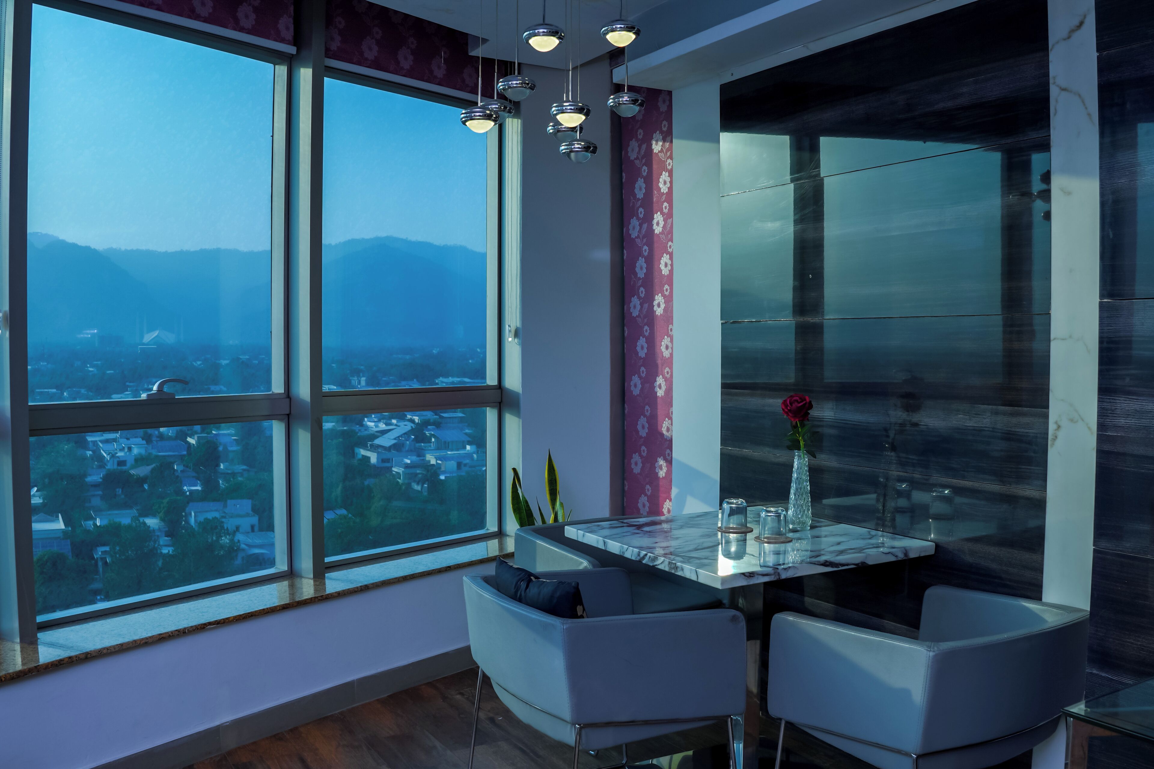Dineren