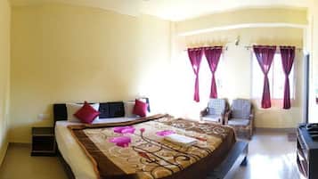 Standard Room | Desk, free WiFi