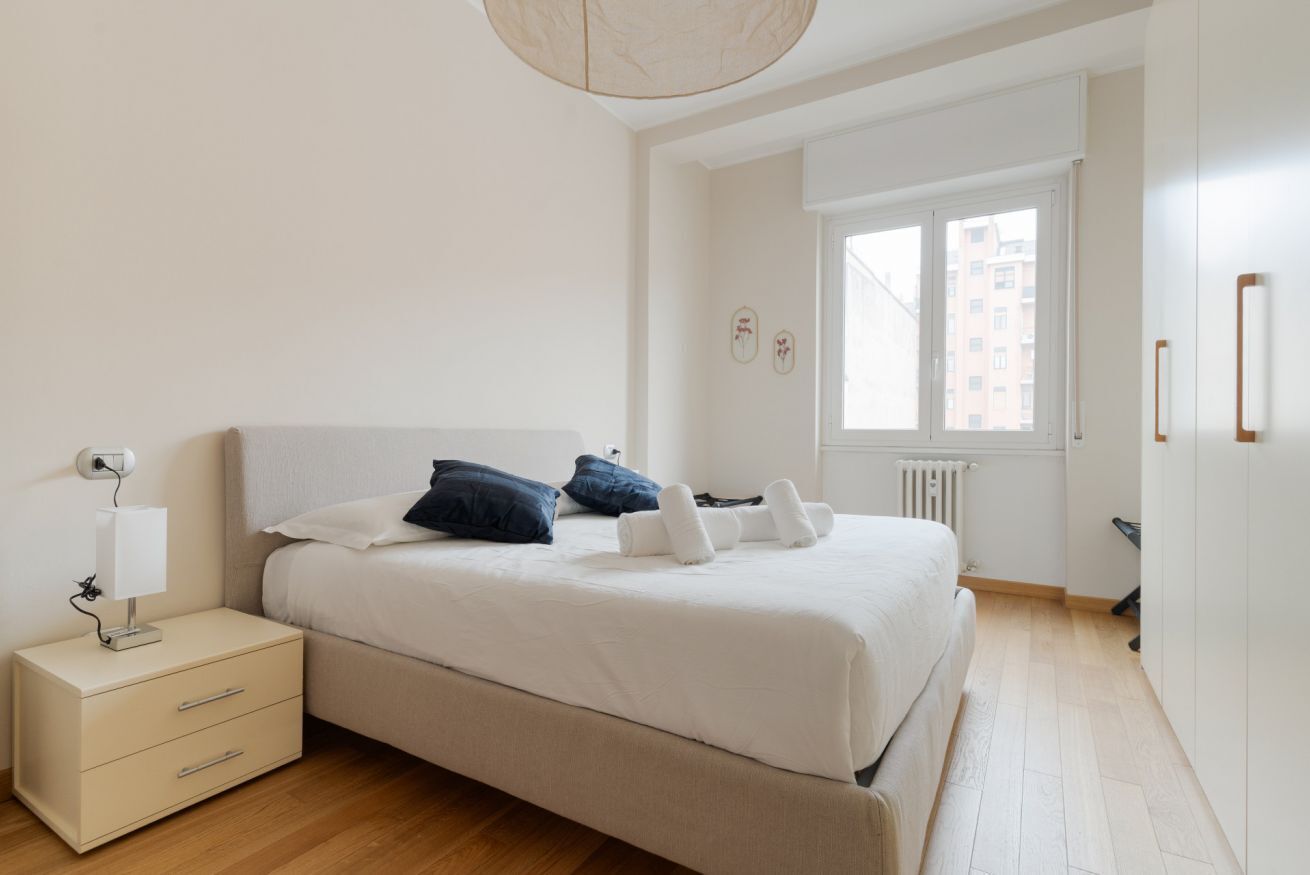 2 Schlafzimmer, Bügeleisen/Bügelbrett