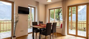 Apartment Maruna with Mountain View, Private Terrace and Wi-Fi