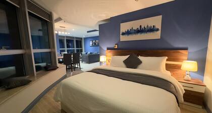 The Grand Skyline Corner Suite