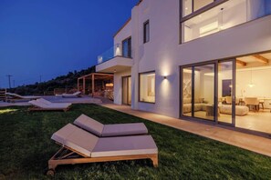 Terrace/patio - Malia Vista Villa - Private Pool,Panoramic Seaview (Malia)