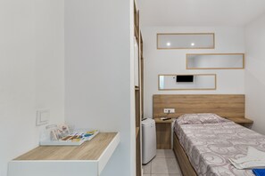 WiFi, bed sheets - 'La Gomera' with Wi-Fi and Air Conditioning (Las Palmas de Gran Canaria)