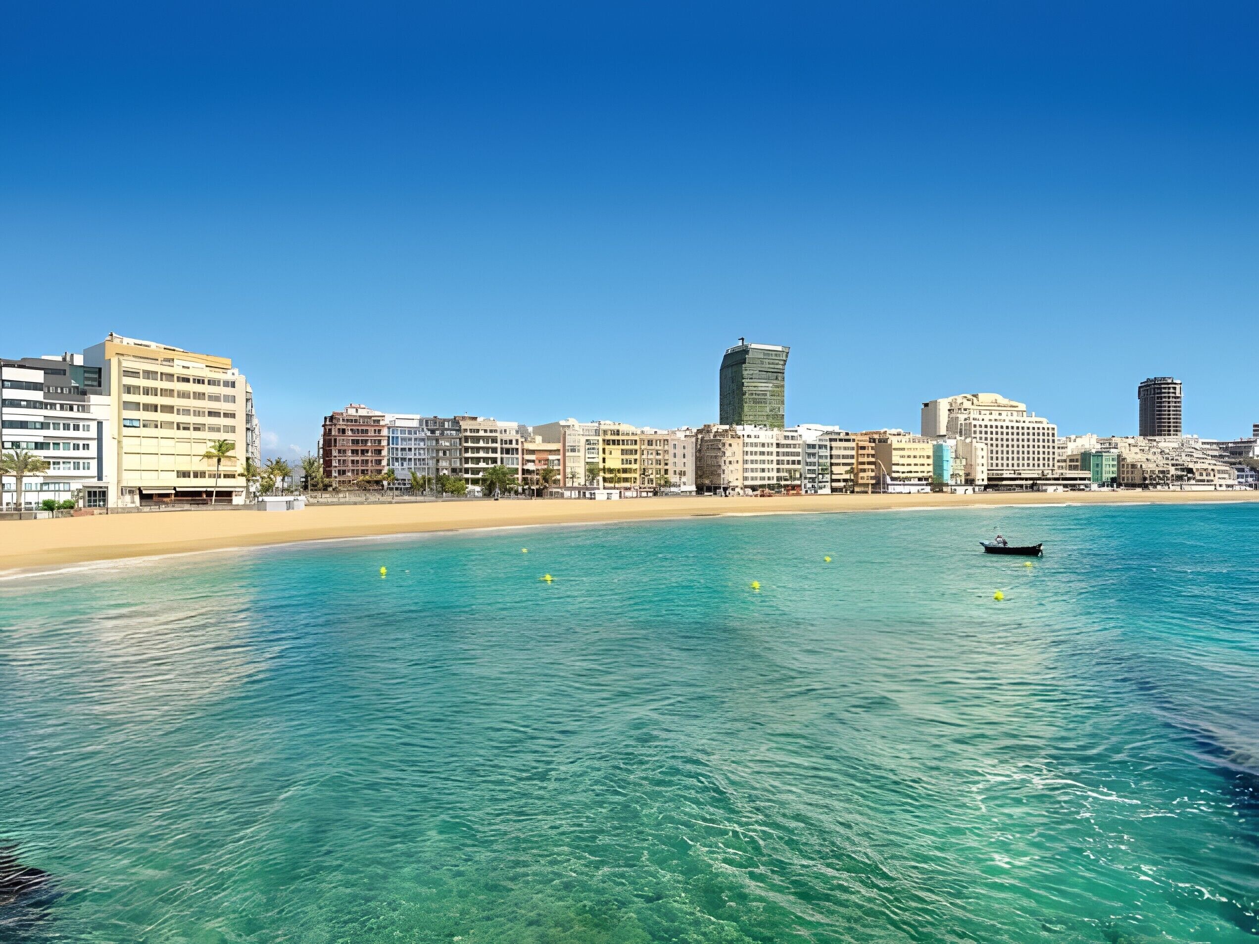 Una spiaggia nelle vicinanze
