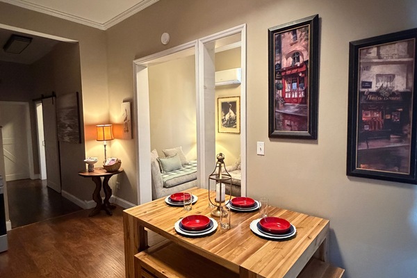 Designer kitchen/dining area