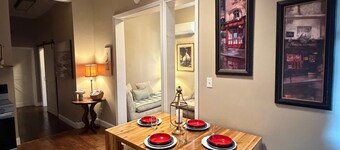 2-bedroom loft apartment in adorable Pineville close to Pine Mountain State Park