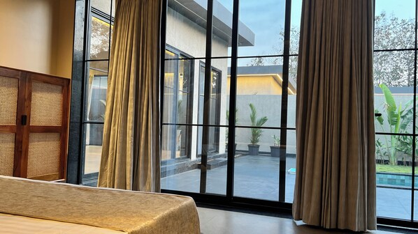 Haze - Finding Life House By Jumbo Holidayz (Kalyan)