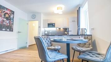 Eenvoudig appartement | Dineerruimte