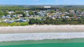 Beach nearby - Mare Mio Callala Beach Jervis Bay (Callala Beach)