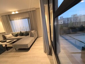 Living area - Karim Hotel (Dammam)