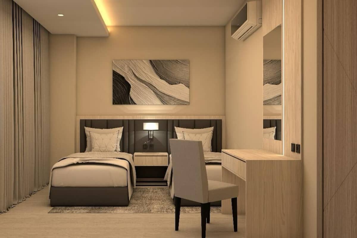 Standard Room | Egyptian cotton sheets, premium bedding, memory-foam beds, minibar