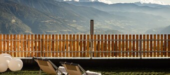Apartment 'Sweet Dolomiti Sonneck' with Mountain View, Shared Terrace and Wi-Fi