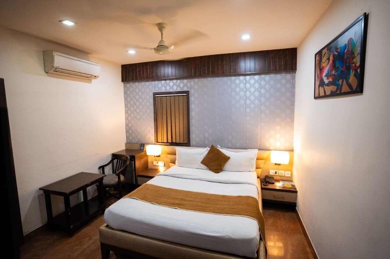 Deluxe Room | Free WiFi