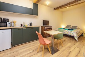 Interior - Le Figuier - Charming Studio (Lavaur)