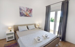 3 camere, accesso a Internet, lenzuola