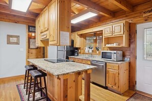 Fridge, microwave, oven, stovetop - Black Bearry Hill by Beyond Expectations: Dog-Friendly 3BR Cabin w/ Hot Tub (Sevierville)