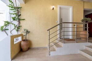 Interior - Ethereal Aura Apartment - 1 Min to the Beach (Kardamaina)