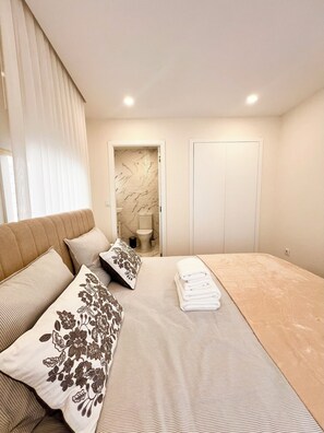 Iron/ironing board, free WiFi - Rabumba - Aveiro Central Lodging (Aveiro)