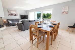 Dining - Large Garden House Between Town and Ocean by Groom (Ploemeur)