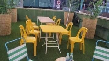 Deluxe tweepersoonskamer, uitzicht op stad | Receptie