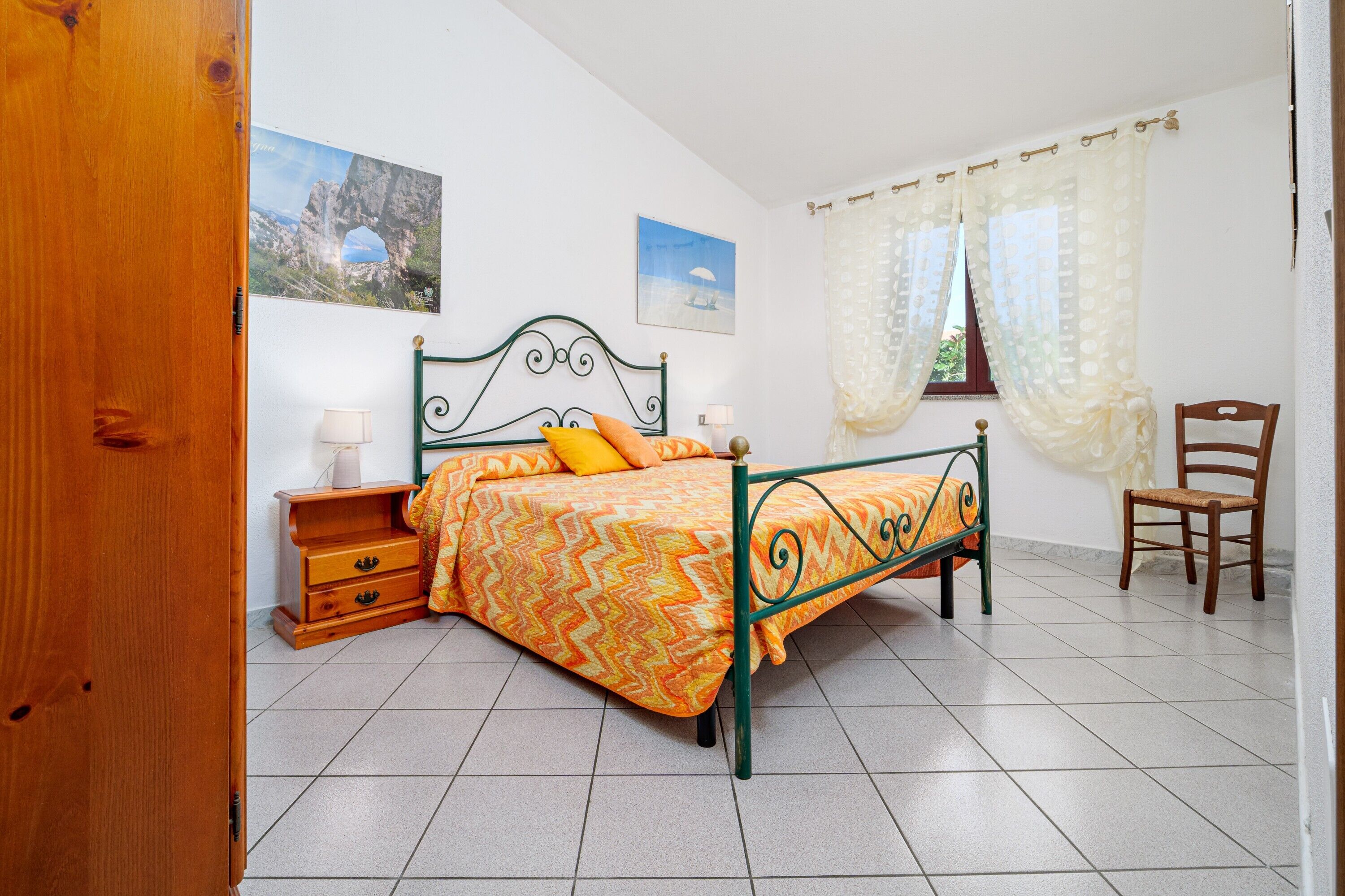 Ferros/tábuas de passar roupa, Wi-Fi, roupa de cama