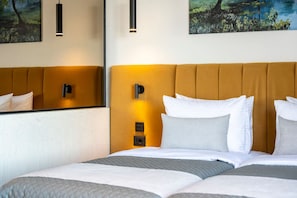 Iron/ironing board, WiFi, bed sheets - SoleLuna 2 | On the Beach | Hot Tub | Smart Home (Kos)